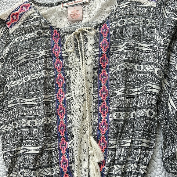 Flying Tomato Dress, Size small - Picture 3 of 10